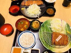 -牛カツ京都勝牛(河原町蛸薬師店)