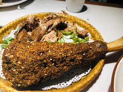 -丁里羊肉小镇(天鹅湖总店)