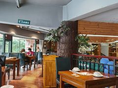 大堂-鑫小城故事·砂锅·排骨藕汤(兴业路店)