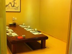 -青瓦餐厅·生鱼片·韩园烤肉(西塔店)