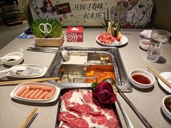 -海底捞火锅(新松江路生日主题店)