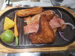 铁板大什扒-鬆啲茶餐厅(松山湖万科店)