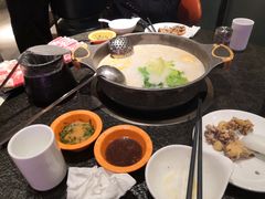 -煲宫猪肚鸡(昆山金鹰国际购物中心店)