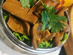 -一斗火锅·招财羊毛肚(泰吉滨江店)