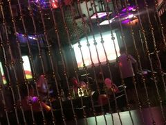 -聚点酒吧(龙湖滨江天街店)