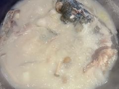 -陈大锅·岳阳鱼馆·地道岳阳菜(美食街店)