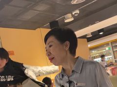 -海底捞火锅(崇文门新世界百货店)
