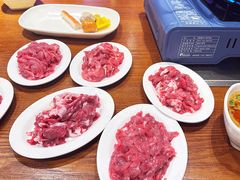 -牛满溢·自助潮汕鲜牛肉火锅(龙汇路店)
