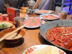 -萍姐火锅·公路夜市(武汉首店)
