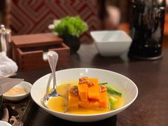 松籽上汤烩金瓜-广州柏悦酒店·悦景轩·粤菜餐厅