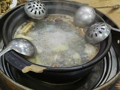 -濠轩阁特色生蚝火锅(水湾路店)