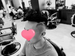 -尼特斯男士发型馆
