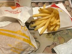 -麦当劳(红旗路店)