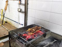 -四更周店烤乳猪