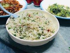 -侬佳蒸菜馆(听潮店)