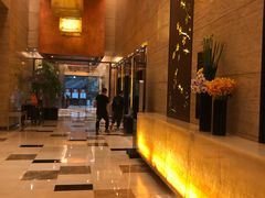 -上海龙之梦万丽酒店