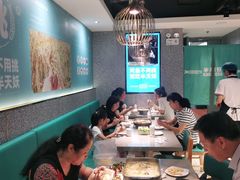 大堂-半天妖烤鱼(东方新天地店)