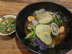 -万记麻辣烫国展总店