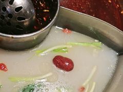 -佰人王串串香火锅(洋珠巷店)