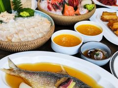 -悦泰环球美食自助(金茂旗舰店)