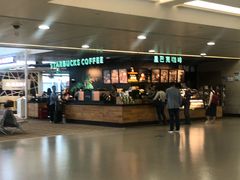 -星巴克(浦东机场T2到达店)