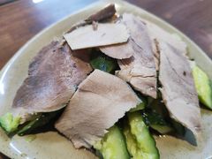 -亮亮面馆(经六路店)