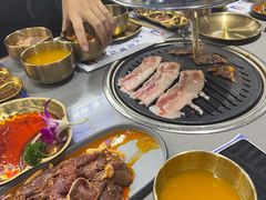 -金会长自助海鲜·烤肉(人民广场店)