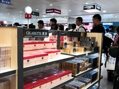 -日上免税行(浦东机场五店)