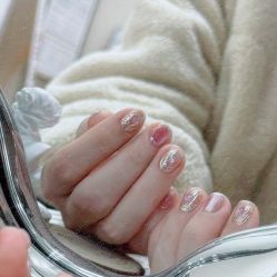 -柚子•猫美睫美甲