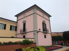 -塞拉瓦莱名品奥特莱斯