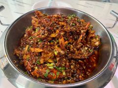 何眼镜香辣蟹-凤凰路何眼镜香辣蟹(花果园店)