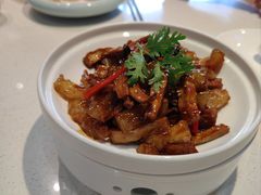 -聚友斋(陶瓷琉璃馆水晶街店)