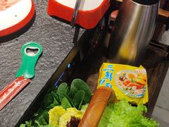 -醉董牛川派鲜肉自选火锅(烟台店)