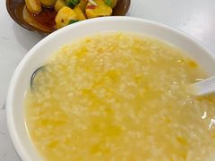 -李与白包子铺(桐梓林店)
