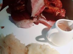 -Shanghai Brew House上海啤酒工坊(老外街店)