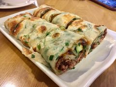 葱饼卷牛肉-台北楚楚园馅饼粥(虹桥南丰城店)