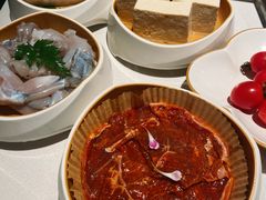 -海底捞火锅(长宁路龙之梦店)