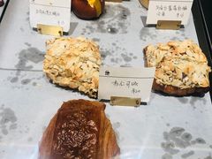 -光作面包Voila Lumiere(中山店)