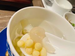 -新荣记(BFC外滩金融中心店)