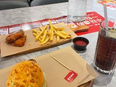 -必胜客(华邦银泰店)