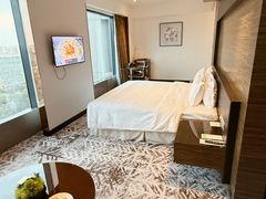 -上海虹桥西郊假日酒店