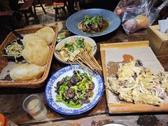 -关中道陕味艺术餐厅(西岳庙店)