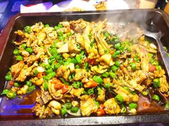 -蛙来哒(华隆步步高店)