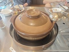 -胡须佬鸡煲四季火锅店(石厦西村直营店)
