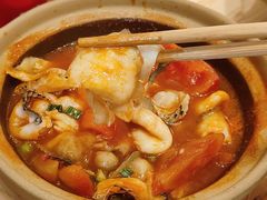 -彧玖食坊·川式砂锅酒馆(成山路店)