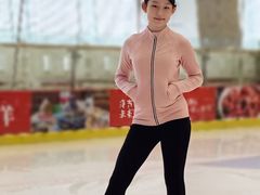 -冰纷万象滑冰场(二七万象城店)