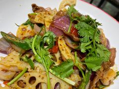 -冯烫烫跷脚牛肉·川菜小馆(武胜西街店)