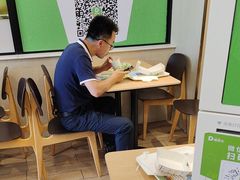 -德克士(北京站店)