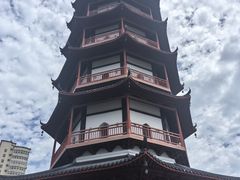 -绳金塔