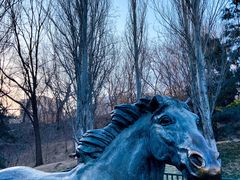 -元大都城垣遗址公园